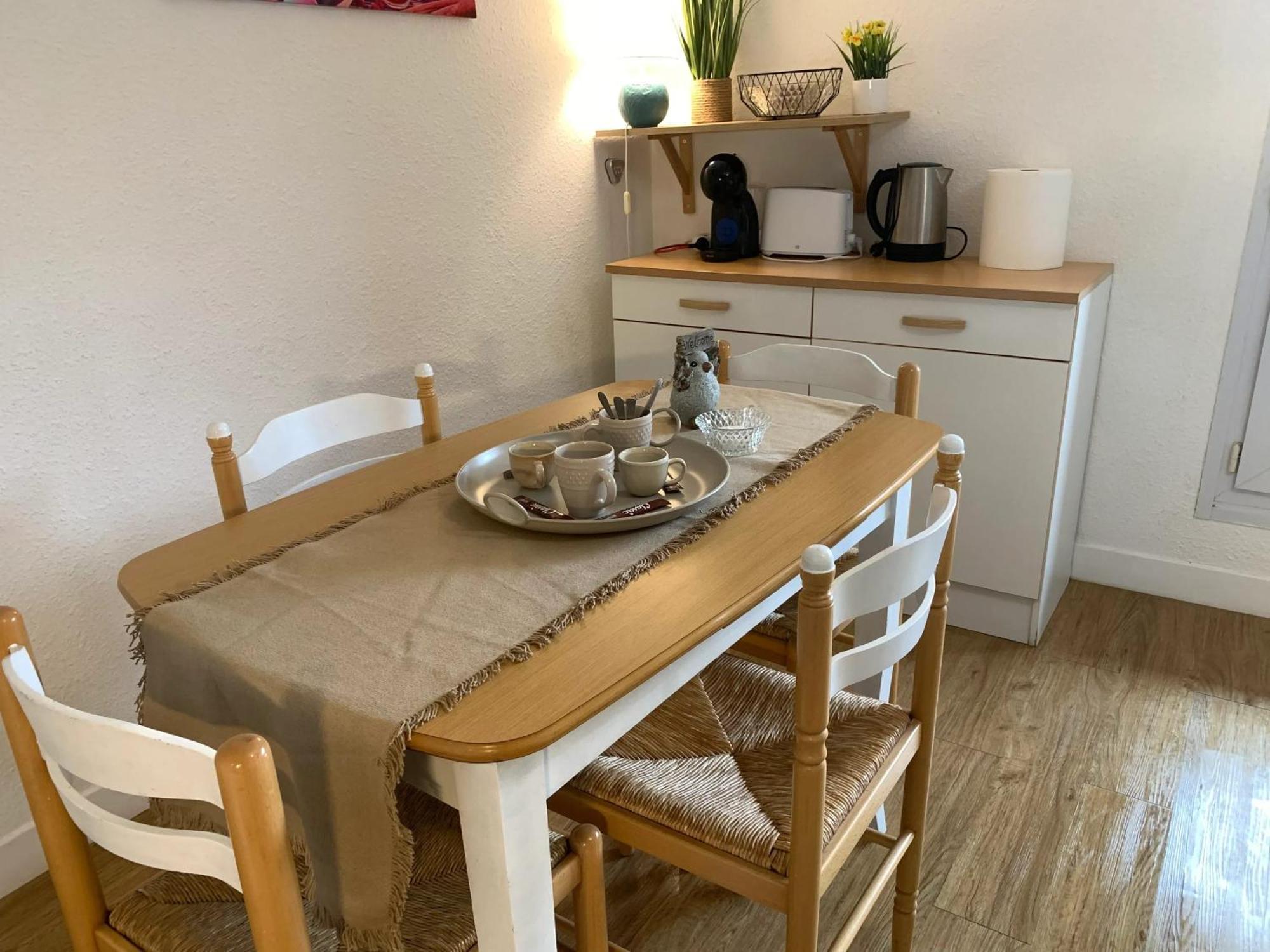 Appartement Charmant A Bagneres De Bigorre 56 M² Avec Balcon Exteriör bild